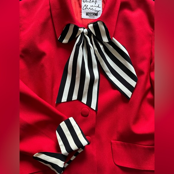 Vintage 90’s Moschino Cheap & Chic jacket - Picture 3 of 4